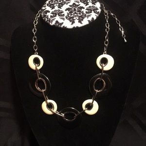 VERY CUTE PREMIER DESIGN NECKLACE